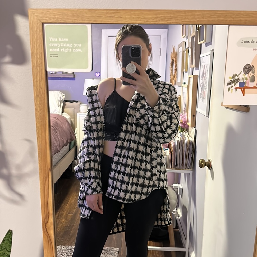 Oversized Shacket - Picture 4 of 7